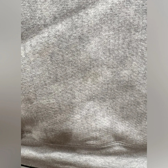Gray champion hoodie - Picture 7 of 7